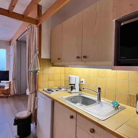 Spacieux Rénové 39m² Avec Balcon, Garage - - Fr-1-515-166 *