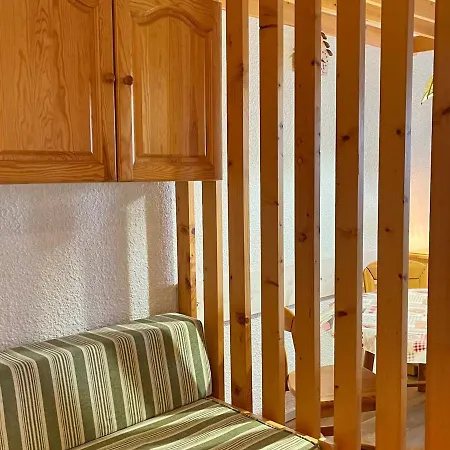 Spacieux Rénové 39m² Avec Balcon, Garage - - Fr-1-515-166